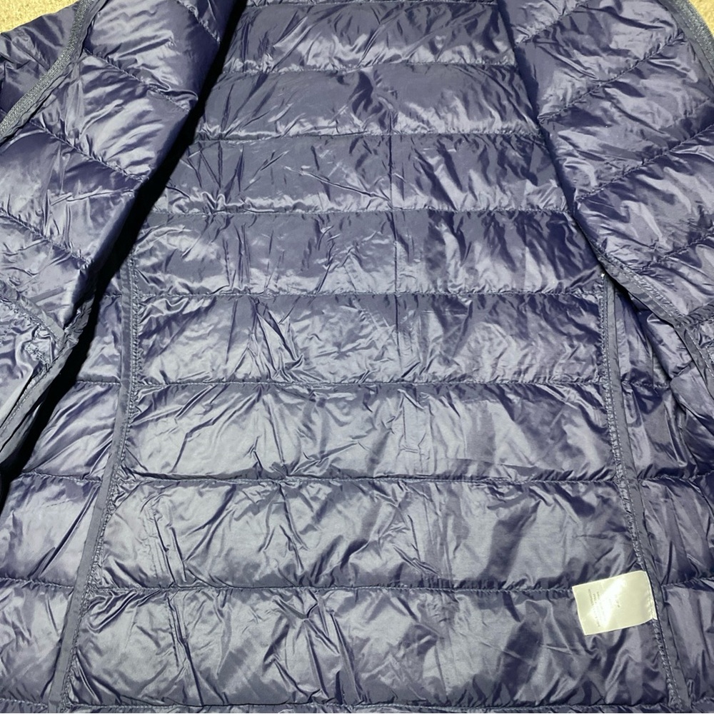 Quince Navy Down Filled Packable Women’s  Puffer Jacket  Size: Small - Picture 3 of 9